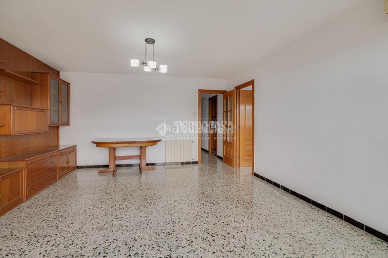 Foto eaec2415-1e46-4f86-87d3-5c471e54d384. Pis a Sistrells Badalona