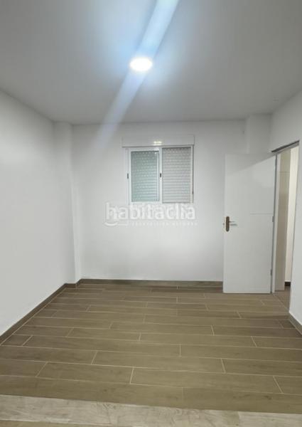 Foto b944dd49-778c-449b-a7d2-b9be10390123. Estudio piso en venta en La Salut Badalona
