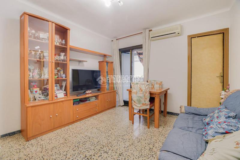 Foto 84dbfed7-421c-4c38-b58c-a9e495af5bd8. Pis a Lloreda Badalona