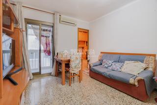 Flat  Carrer de liszt. Piso en venta en badalona