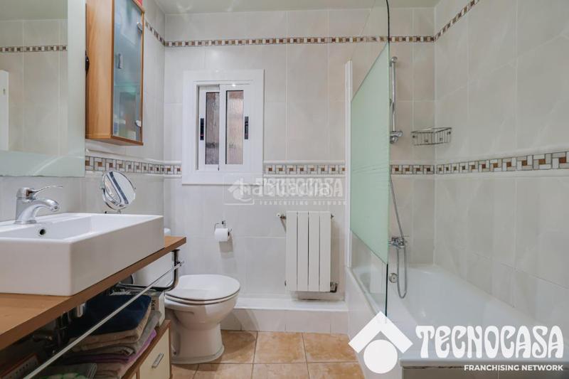 Foto 8af25d13-0709-462c-a7e1-a176e685b75e. Pis a Sistrells Badalona