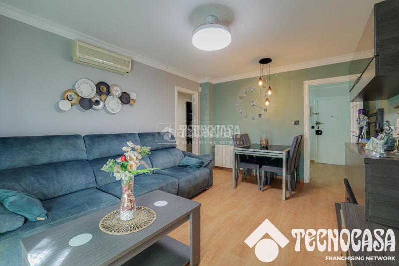 Foto b1a7643f-3d2e-4331-b9e7-73afeeadfe48. Pis a Sistrells Badalona