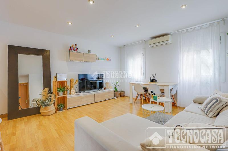 Foto 6b656d7b-b4f4-49e5-aa70-2001e00272f8. Appartement dans Sistrells Badalona