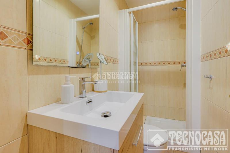 Foto a9515d27-c4a2-47b2-aabe-8a9c6a58612f. Appartement dans Sistrells Badalona