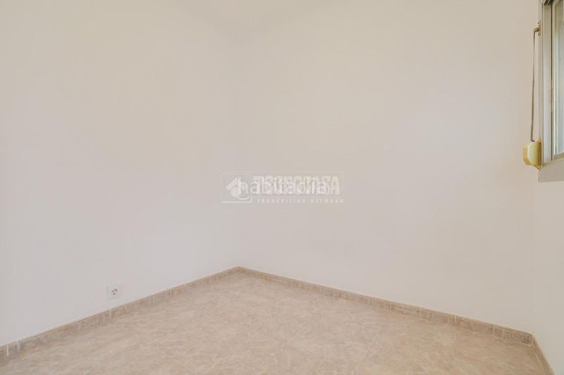 Foto b1a1c437-8f9b-4700-9846-e9607908f5a0. Pis amb calefacció a La Salut Badalona