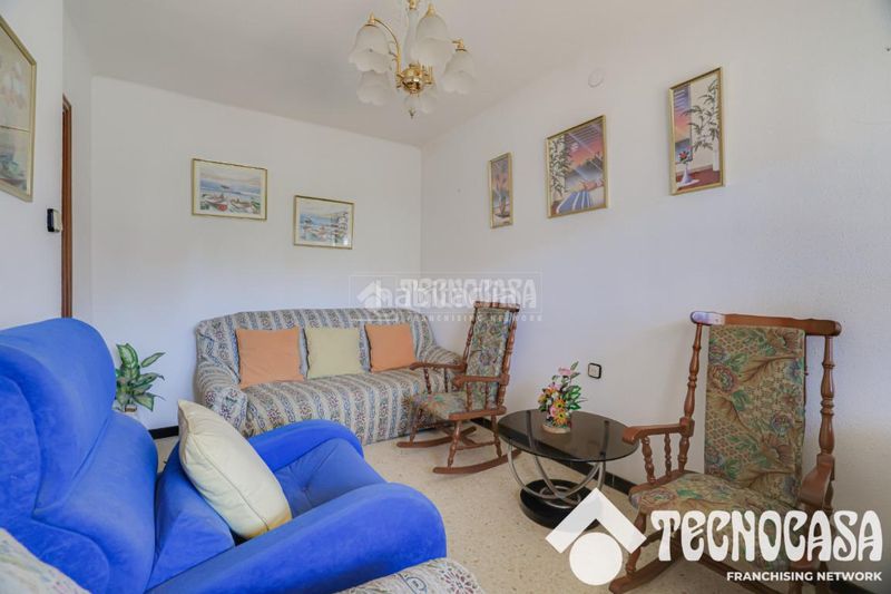 Foto 0fb6ef51-89e9-44fd-94e0-560fbba5425a. Pis a Lloreda Badalona
