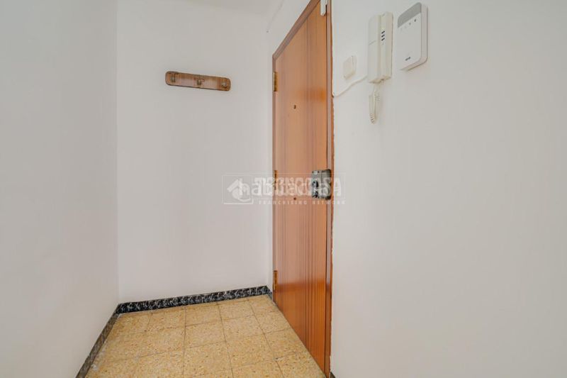 Foto eb2f4792-7863-4953-986b-e860d57d31fa. Pis a La Salut Badalona