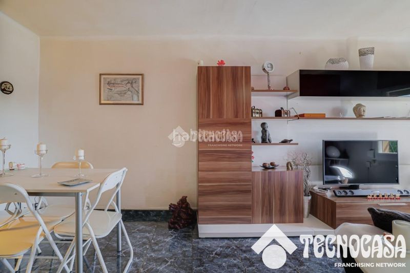 Foto 4b83b726-f2af-473f-a43e-8ad13d52f08a. Pis a Lloreda Badalona