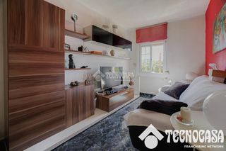 Piso en Lloreda. Piso en venta en badalona
