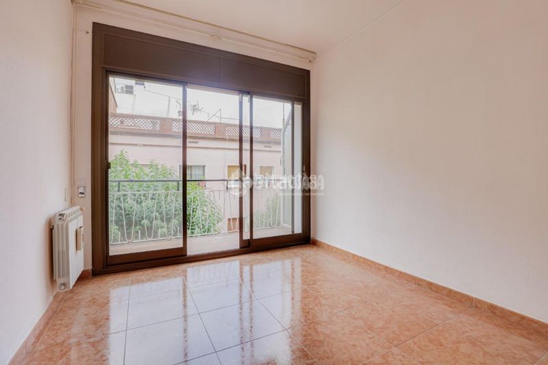 Foto a60e1f18-30f4-48bd-9bf0-3136ca5101c6. Pis a Llefià Badalona