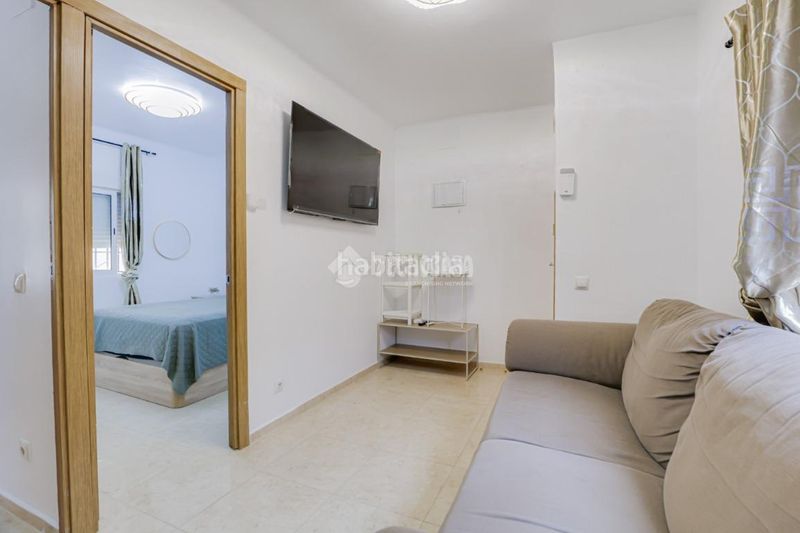 Foto d95d8926-6ff5-495c-877a-c031b3ee1576. Pis a La Salut Badalona