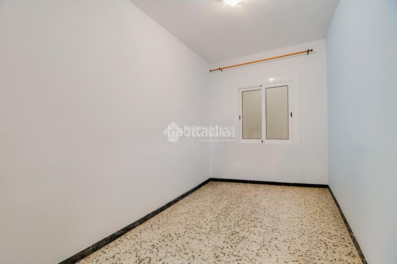 Foto 850bc266-e2a6-49c2-97ca-da0631f3c11c. Pis a La Salut Badalona