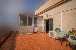 Piso en La Salut. Piso en venta en badalona