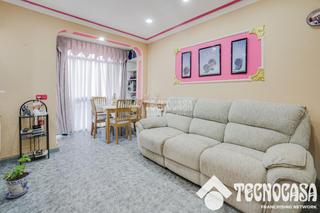 Pis a Sistrells. Piso en venta en badalona