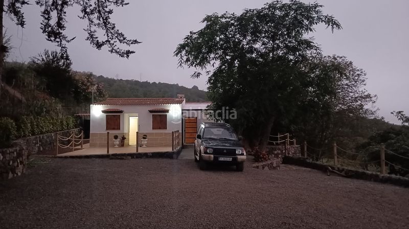 Foto 616fd917-d67c-4a09-b498-ae123a7abfa4. Casa amb xemeneia aparcament a La Vega - El Amparo - Cueva del Viento Icod de los Vinos