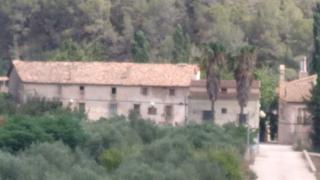Chalet à Alcover. Se vende masia en la zona del al camp . tarragona