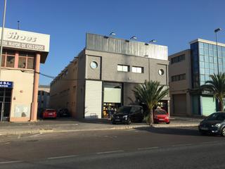 Rent Industrial building in Carrer almansa 50. Alquiler