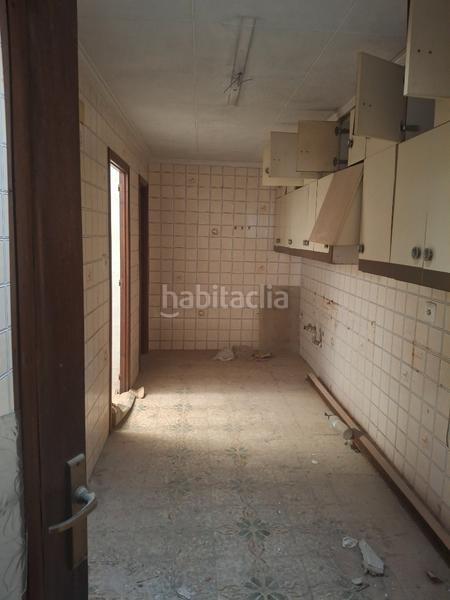Foto c4a2b2f9-0a9c-49b0-afd9-12a579a2bf90. Casa adosada venta en Pont Nou - Corazón de Jesús Elche / Elx
