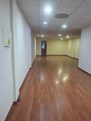 Local Comercial a Reina Victoria - Miguel Hernández