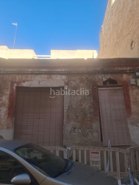 Foto ba37ccff-f224-48d5-9887-cc6bdb7e2975. Casa  venta en Plaza Crevillente - Antiguos Juzgados - El Asilo Elche / Elx