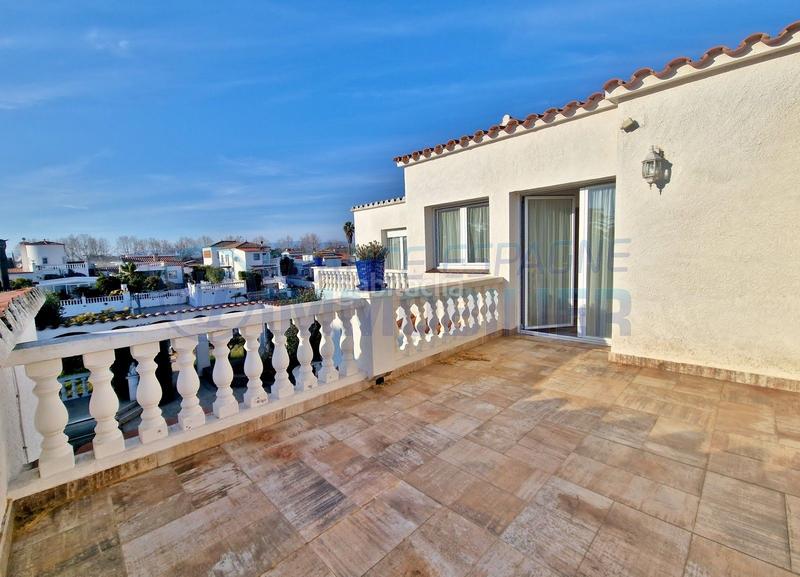 Foto 4e8944f0-4657-4b06-b163-676609ac2850. Maison avec parking piscine dans Tordera - Fluvià - Llobregat Empuriabrava