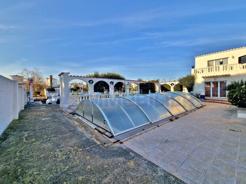 Foto c320c7f9-97d0-4842-9989-80269f127300. Maison avec parking piscine dans Tordera - Fluvià - Llobregat Empuriabrava