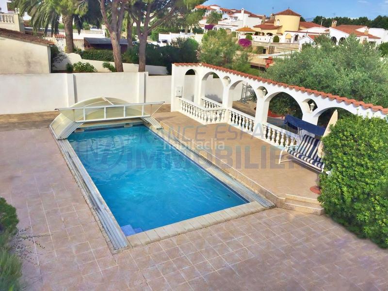 Foto c73638ff-72c1-4eb1-8a3f-c2c9028b8dd9. Maison avec parking piscine dans Tordera - Fluvià - Llobregat Empuriabrava