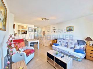 Dúplex a Puig Rom-Canyelles-Almadrava. Petit prix !! appartement vue mer, plage 500m