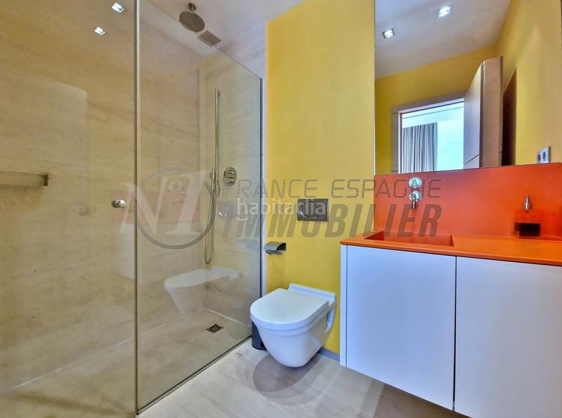 Foto d4c0fb50-b713-4a11-9306-8a0e29f88d45. Casa unique ! villa plain-pied style loft, amarre 22m sur grand canal + garage bateau expo sud-ouest en Empuriabrava