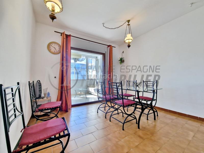 Foto cd6bb440-1e9b-47dc-8262-768939c1ae85. Piso bel appt, terrasse véranda vue marina, proche plage et commerces en Empuriabrava