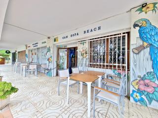Local Comercial a Sant Pere Pescador. A vendre murs + fonds commerce, plage 350m