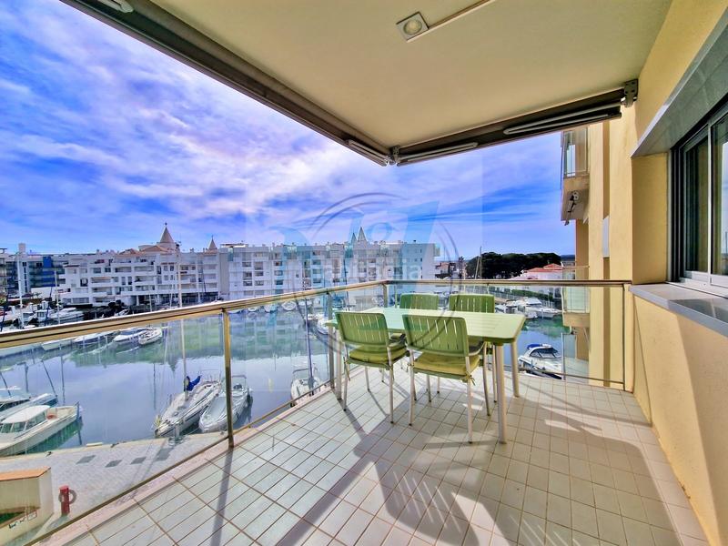 Foto 47a8e868-c7a2-485c-86c0-eb169e06333c. Piso appt belle vue marina, parking et cave privés en Roses