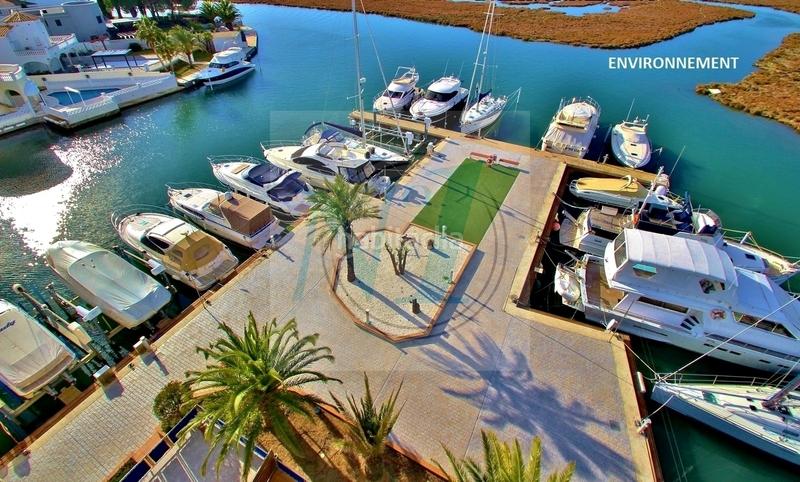 Foto 94d93d5e-c400-4c2e-9b15-55e43d8e4e50. Piso appt belle vue marina, parking et cave privés en Roses