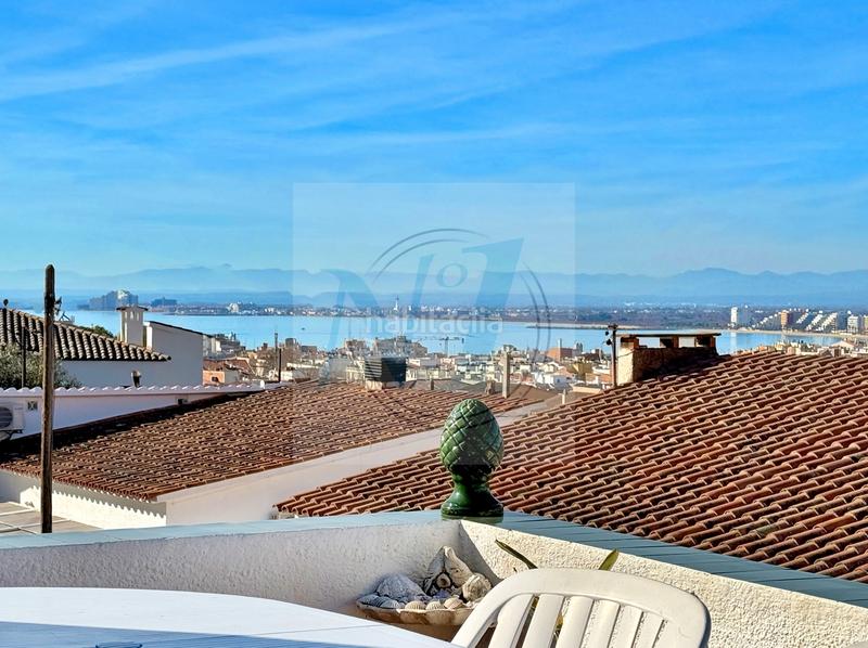 Foto 5d1aad5e-5f48-42f3-8ba1-a476bba140e8. Casa villa vue mer, appt indépendant, plage 900m en Roses