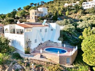 Casa en Nord. Villa vue mer imprenable, piscine, garage