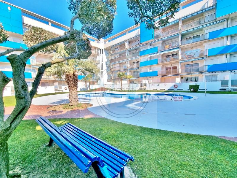 Foto 2df103b5-049a-4964-95fc-9cc1f0c1e111. Piso appt tout équipé, grande terrasse, parking possible en Roses