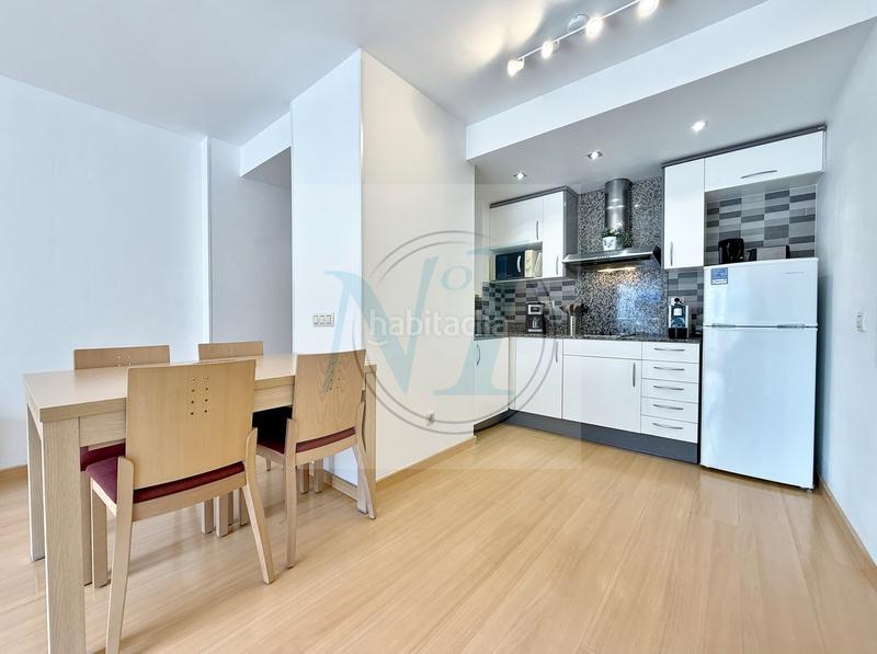 Foto bfac69d1-d543-4de1-8ddc-691f518b5a19. Piso appt tout équipé, grande terrasse, parking possible en Roses