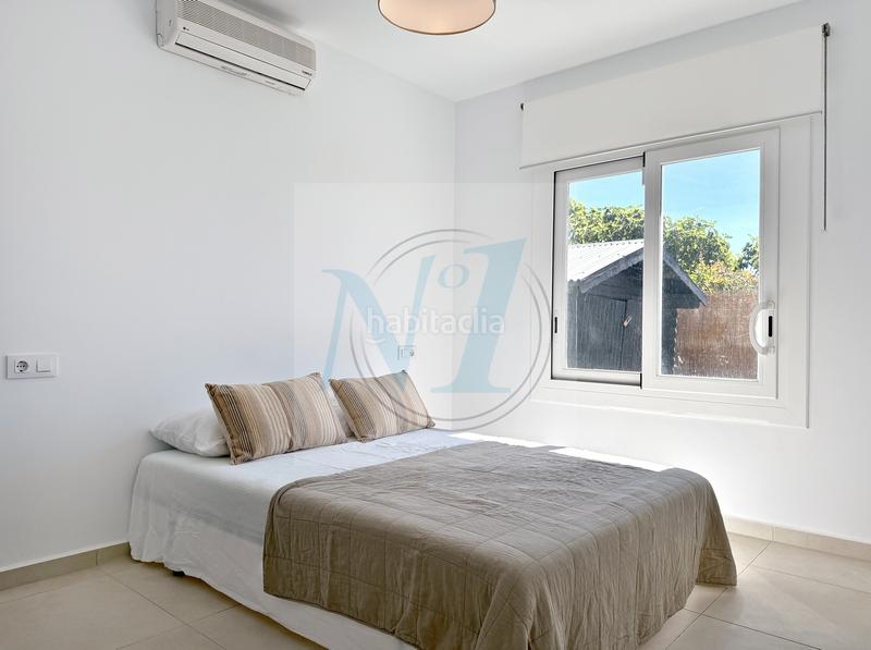 Foto 51ee1782-a59b-469f-a270-b630d407f38e. Maison avec parking dans Nord Roses