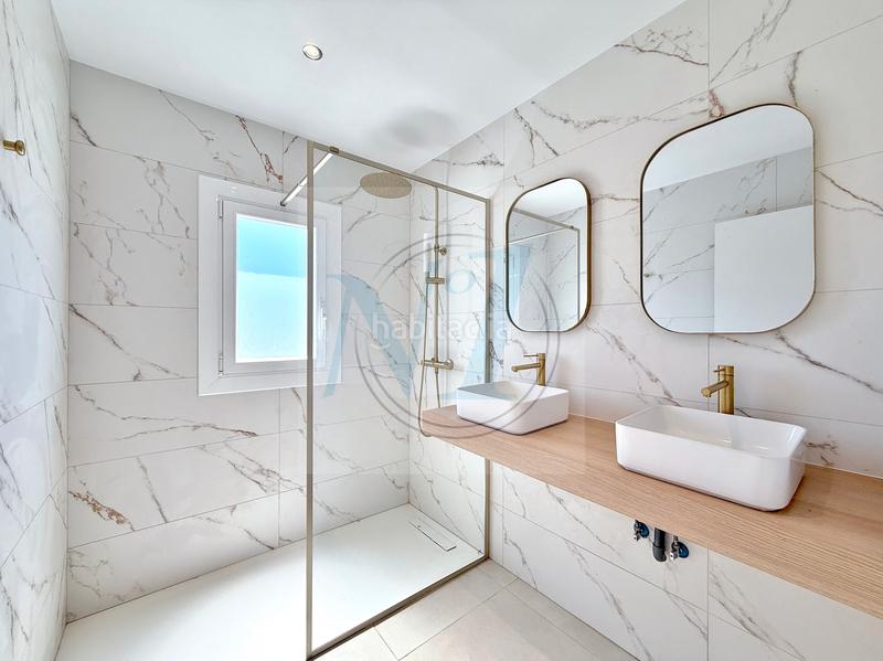 Foto c2a3e52a-6e08-4aea-b7ca-dab3088b9f5f. Maison avec parking dans Nord Roses