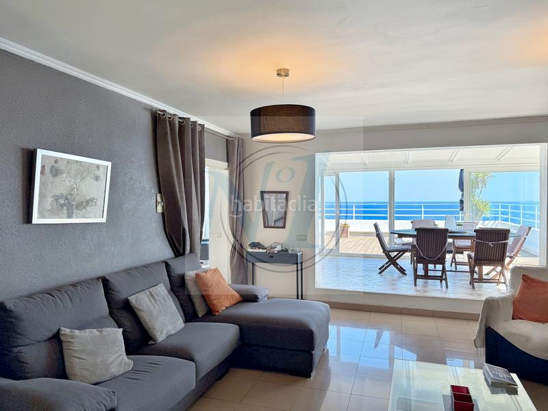 Foto 0fa532b8-98e4-4815-a9d0-c4139f317607. Piso atico + solarium superbe vue mer 180°, 2ème ligne en Roses