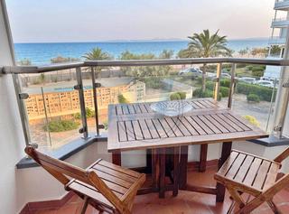 Piso en Santa Margarida. Appt vue mer, 1ère ligne, accès direct plage, parking privé
