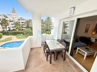 Appartement à Santa Margarida. A saisir! appartement 2 chambres, piscine commune