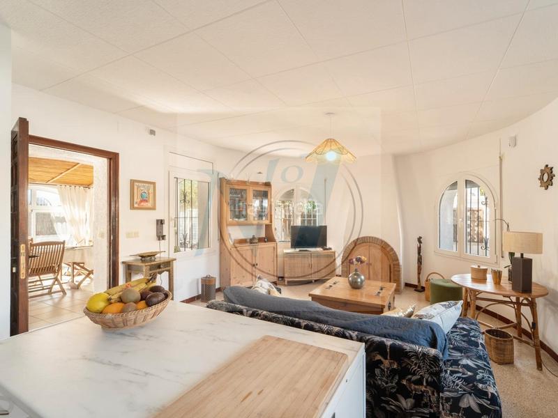 Foto a61c4353-733b-44c7-9510-c2515eb540d9. Casa rare ! jolie villa plain-pied, plage 300m en Empuriabrava