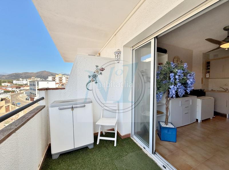 Foto 6b5eb897-1d9c-442a-8956-33310e8c9e9e. Piso confortable atico, parking privé, plage 250m en Roses