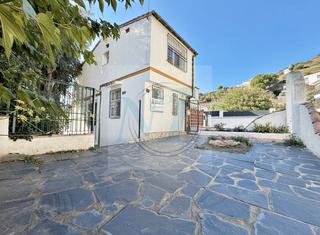Haus in Puig Rom-Canyelles-Almadrava. Opportunité ! villa vue mer, plage 300m