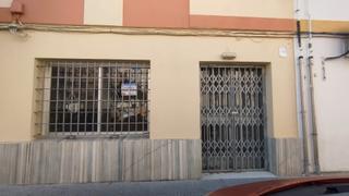 Lloguer Local Comercial a Calle escultor antonio acuña 1. Bar en calle escultor acuña