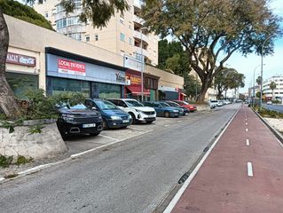 Locale commerciale in El Juncal - Vallealto