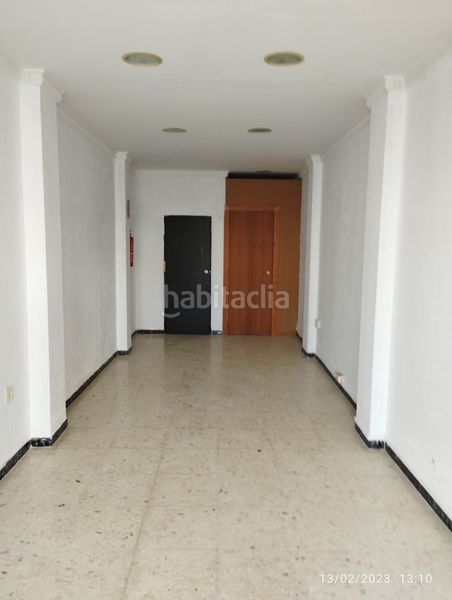 Foto 7e214f8c-751b-4846-b55a-28b0b5380e9a. Rent business premise in avenida de la marina 3 in San Fernando