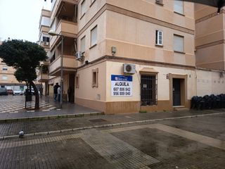 Local Comercial en Calle Juan Ramón Jiménez 2A