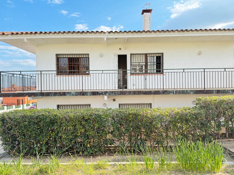 Foto 05200a0a-a30d-4815-8eae-1bd47b2d128e. Xalet amb calefacció aparcament a Castellbisbal